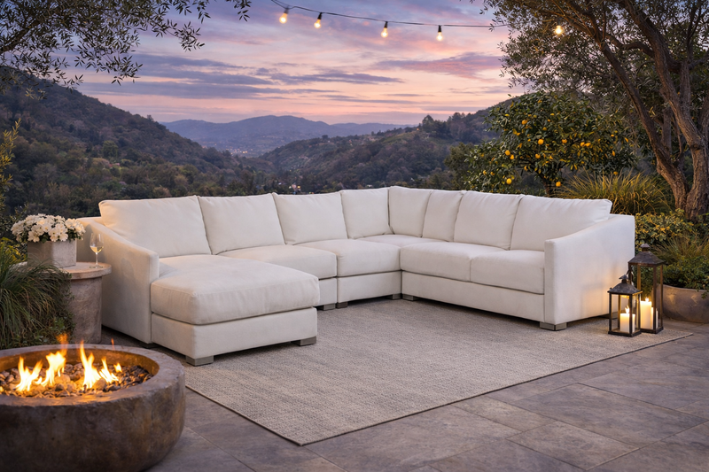 Solana Outdoor 5 pce Upholstered Sectional - - - Greathouse
