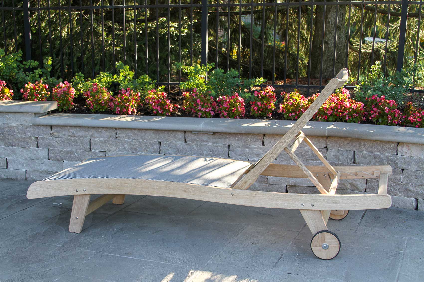 La Jolla Antique Wash Sling Chaise Lounger - SAVE 25%