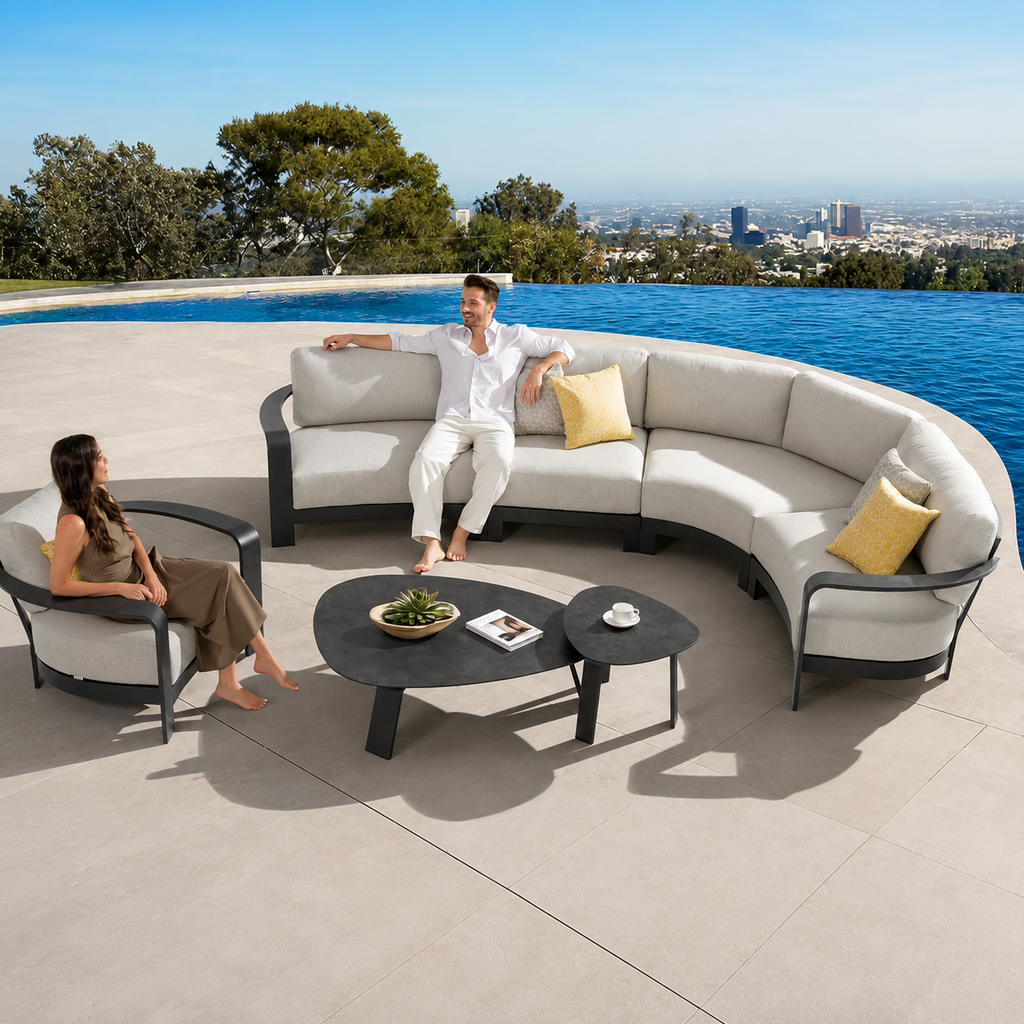 So Chic 4 Pce Sectional - Ebony