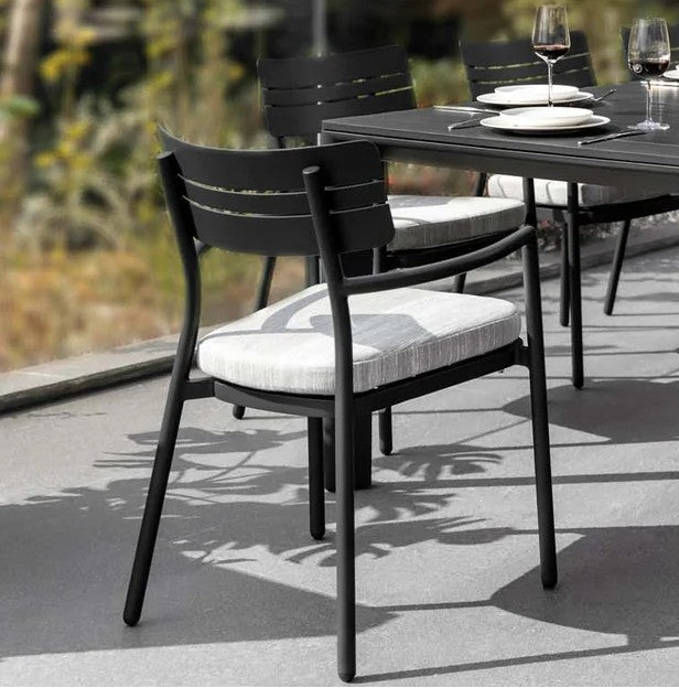 Vienna Dining Arm Chair - Outdoor Aluminum - - Greathouse